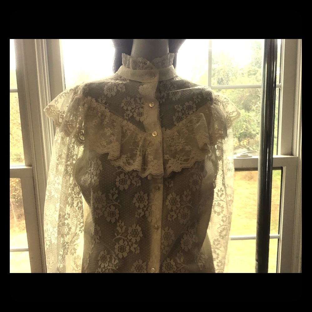 Lace shirt